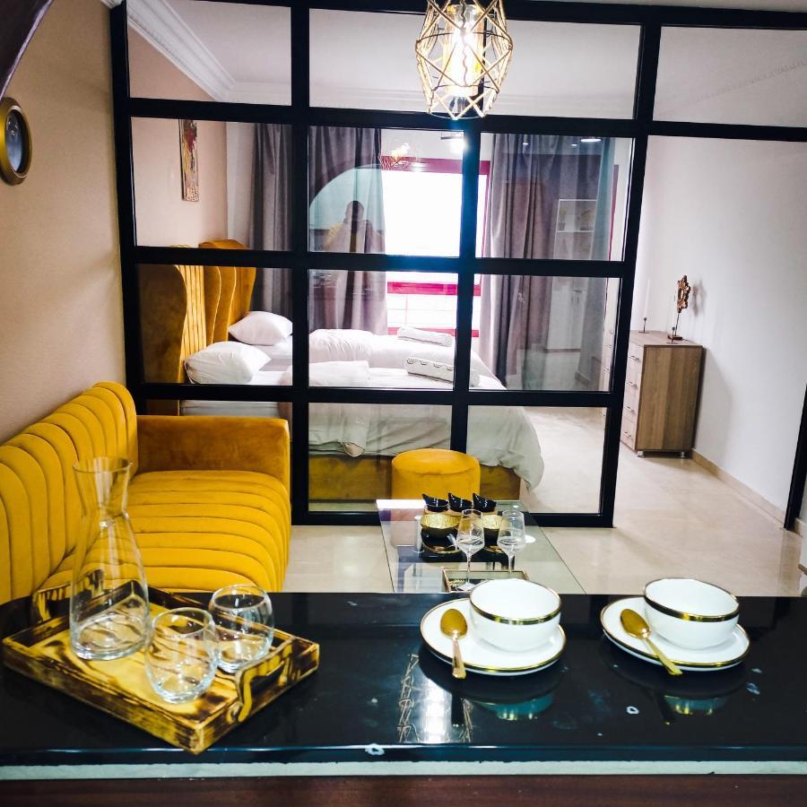 Nouveau Appartement Au Plein Centre-Ville En Face Hilton Tanger Ngoại thất bức ảnh